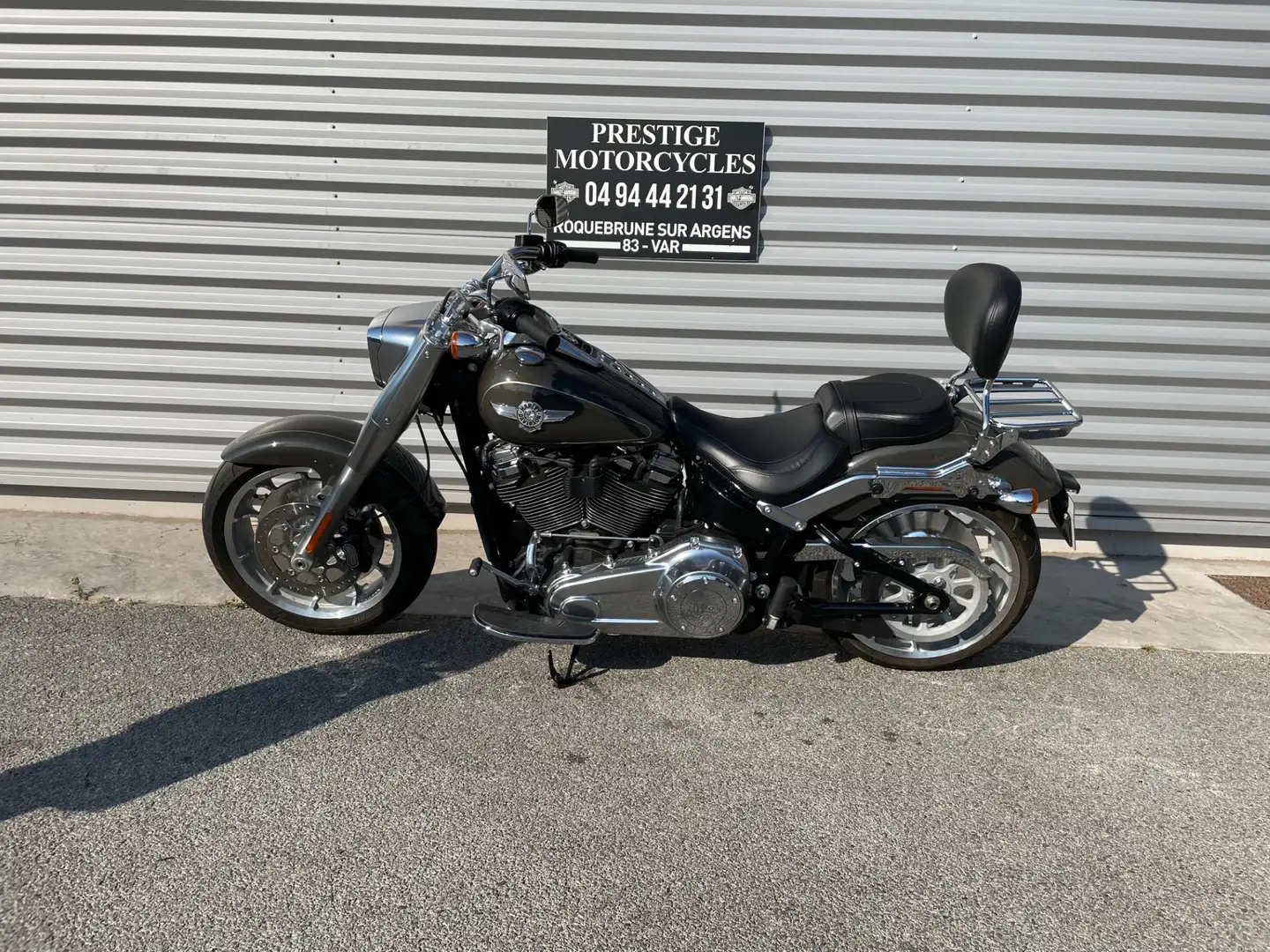 Harley-Davidson Fat Boy Gris - 2