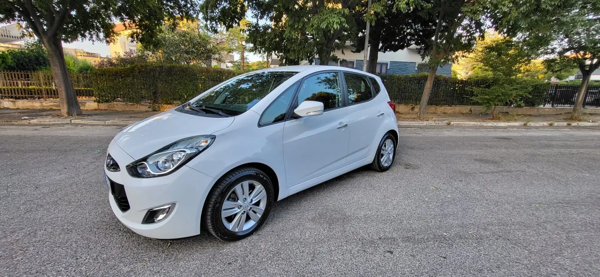 Hyundai iX20 1.6 crdi Comfort - 2
