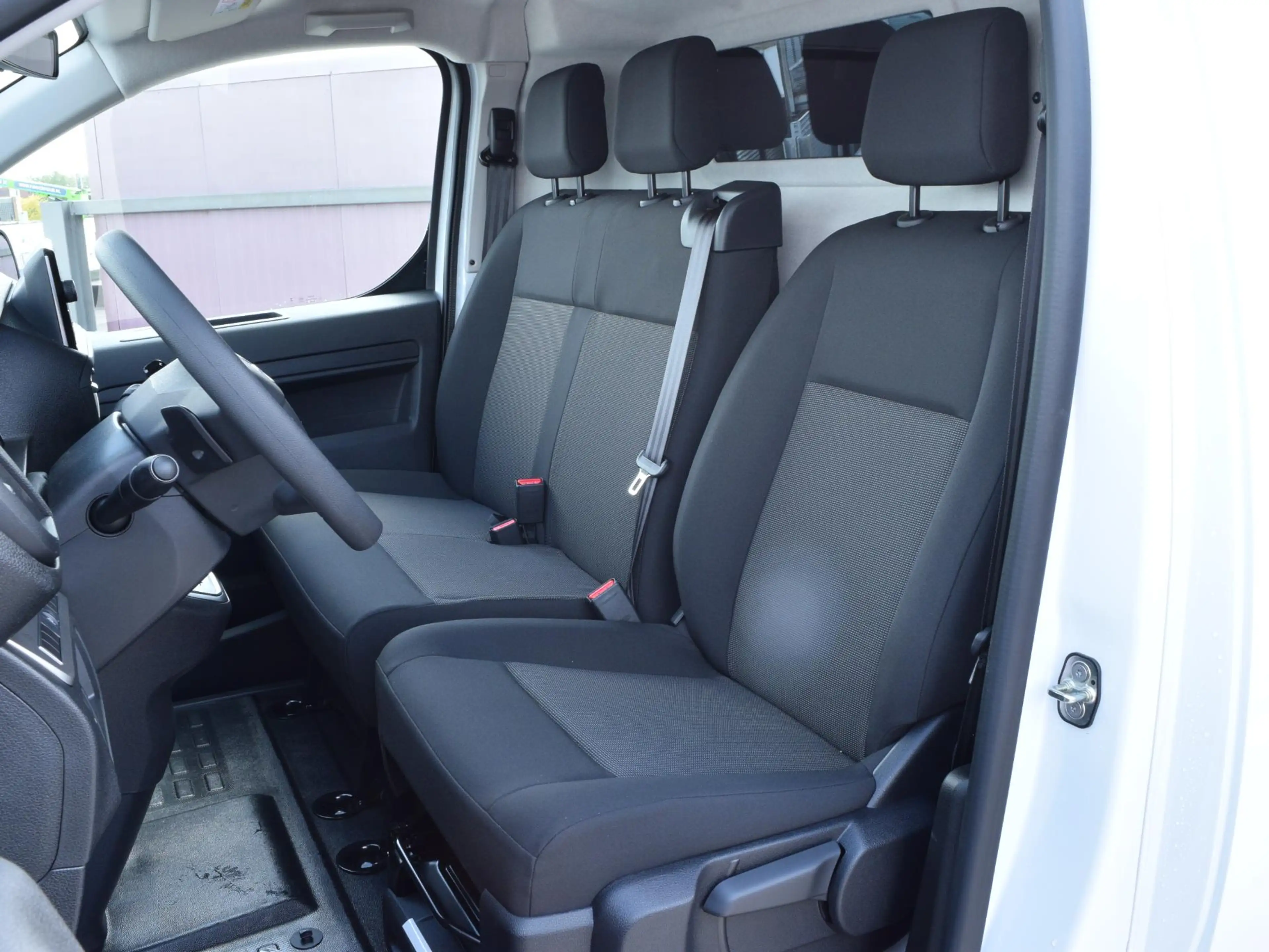Opel Vivaro-e Electric L3 75 kWh | tot 8 jaar garantie | laadrui — photo 9