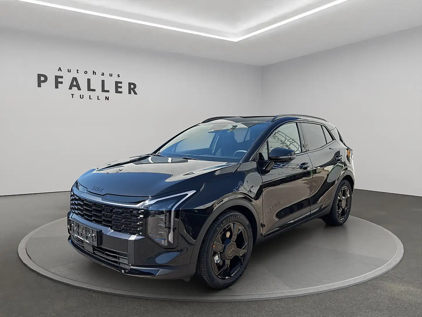 Kia Sportage 1,6 TGDI Black Edition CT Schwarz - 1