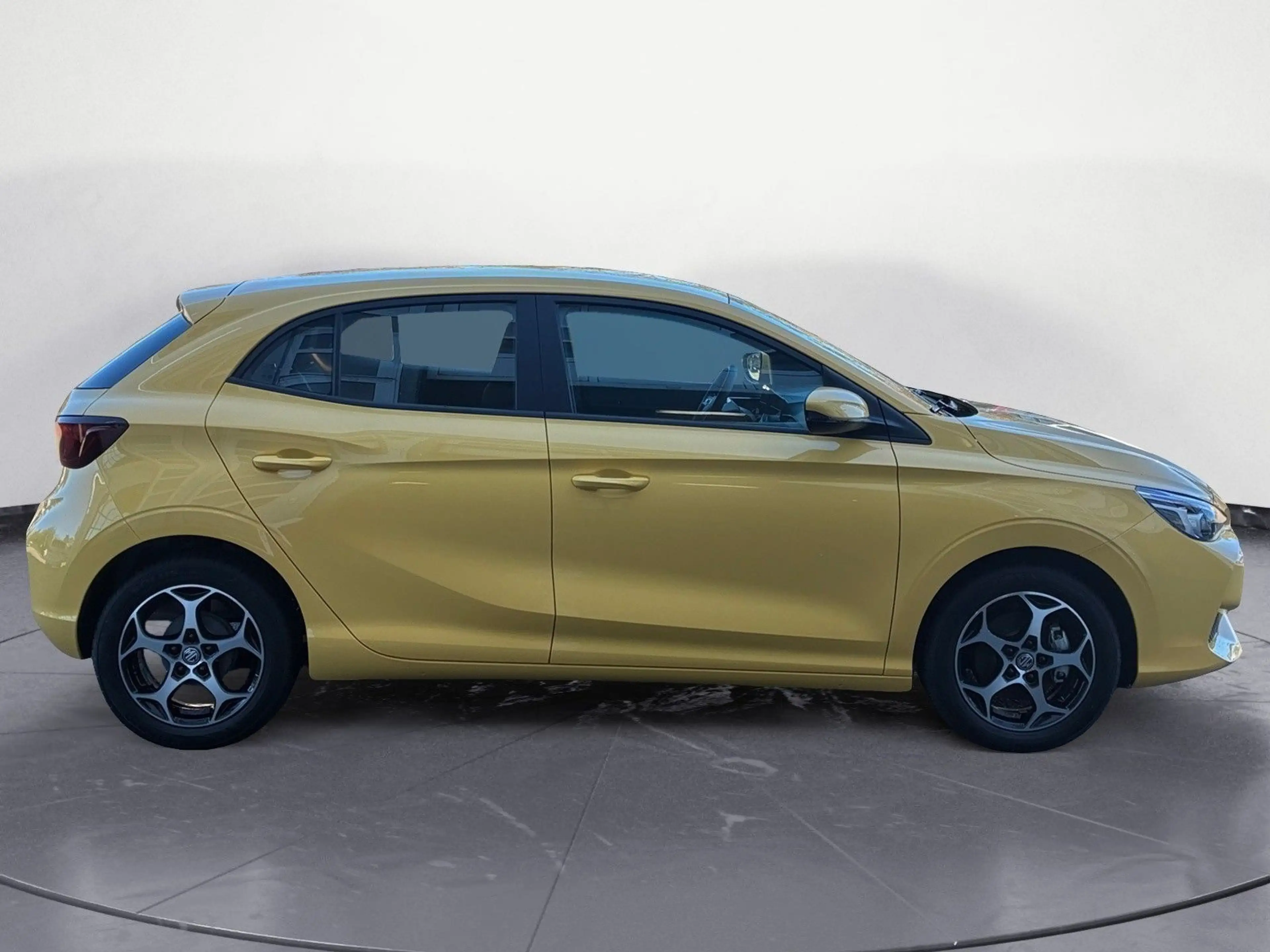 MG MG3 1.5 Comfort Navi LED Scheinwerfer Bluetooth — photo 6