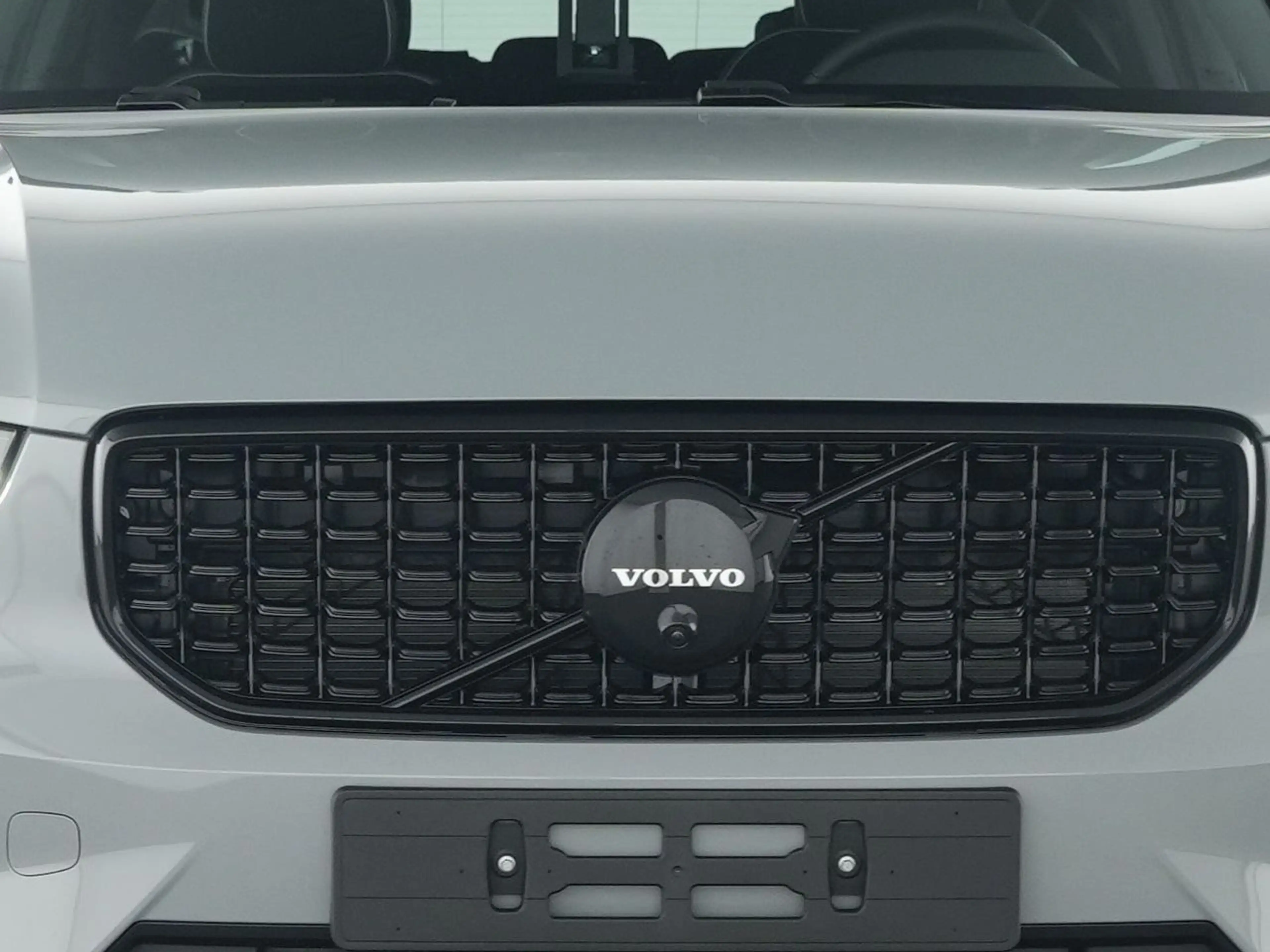 Volvo XC40 B3 Plus Black Edition !!360°+ALARM.+FSH+LED — photo 5