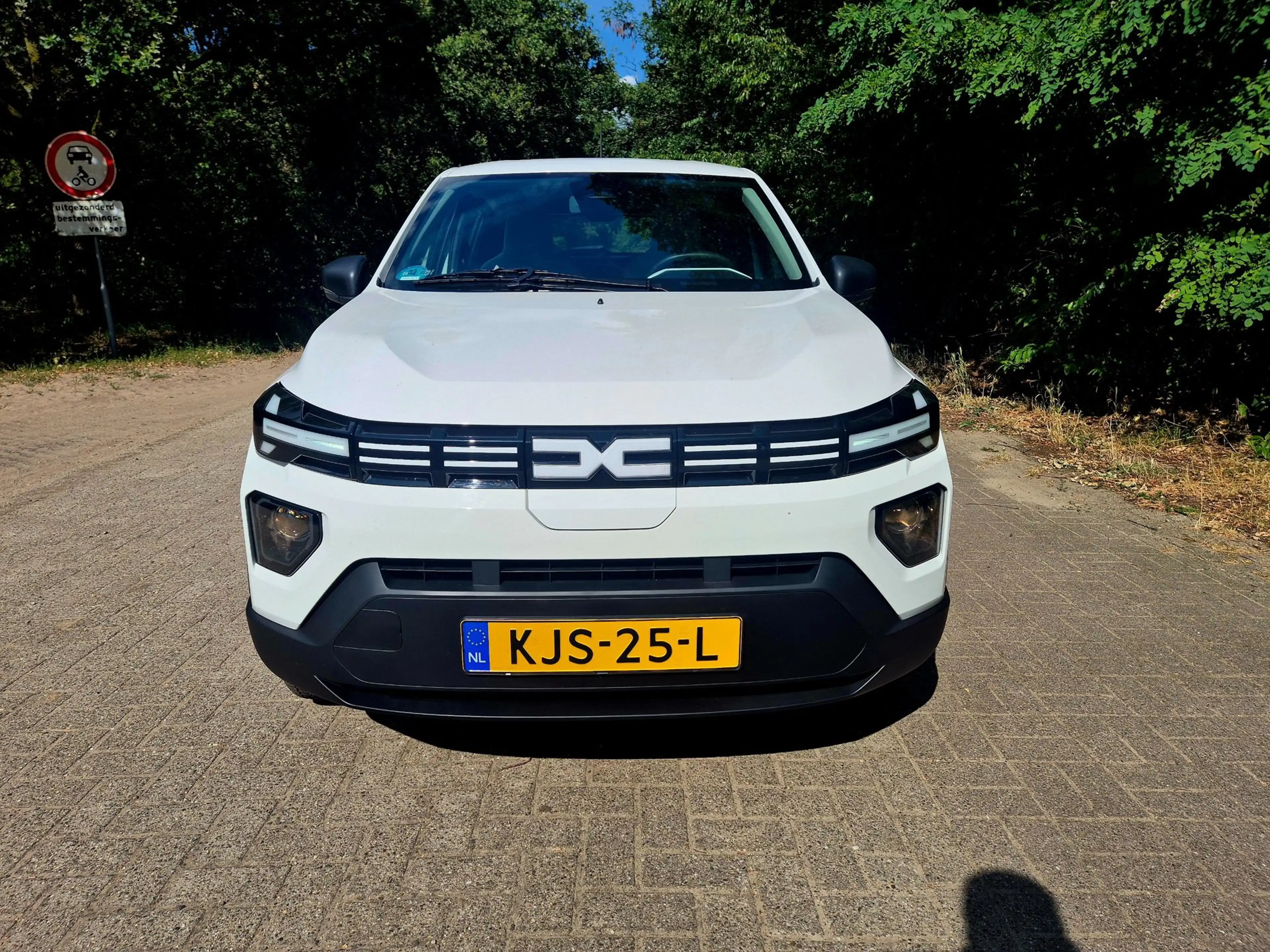 Dacia Spring Expression 45 26.8 kWh — photo 5