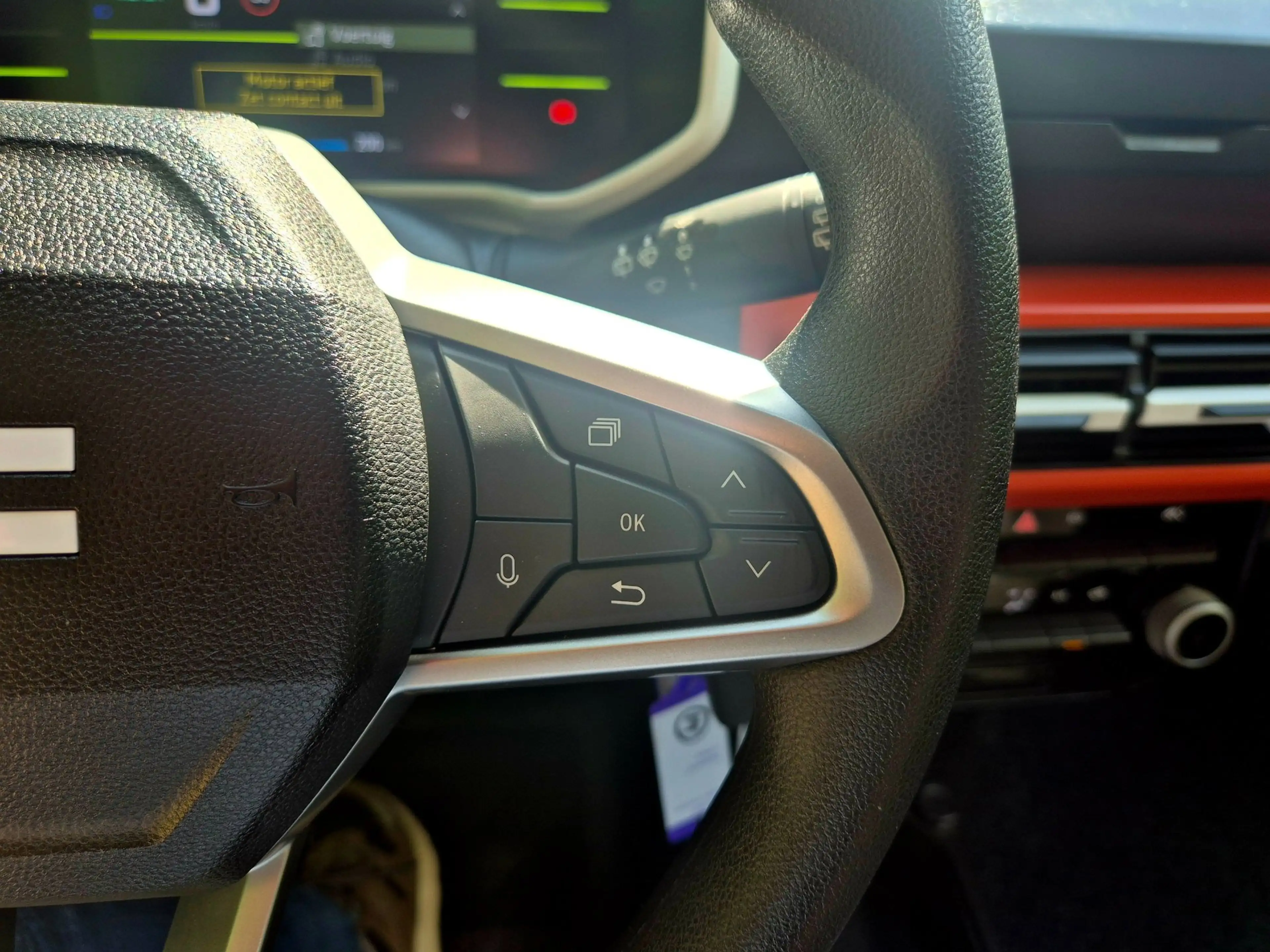 Dacia Spring Expression 45 26.8 kWh — photo 15
