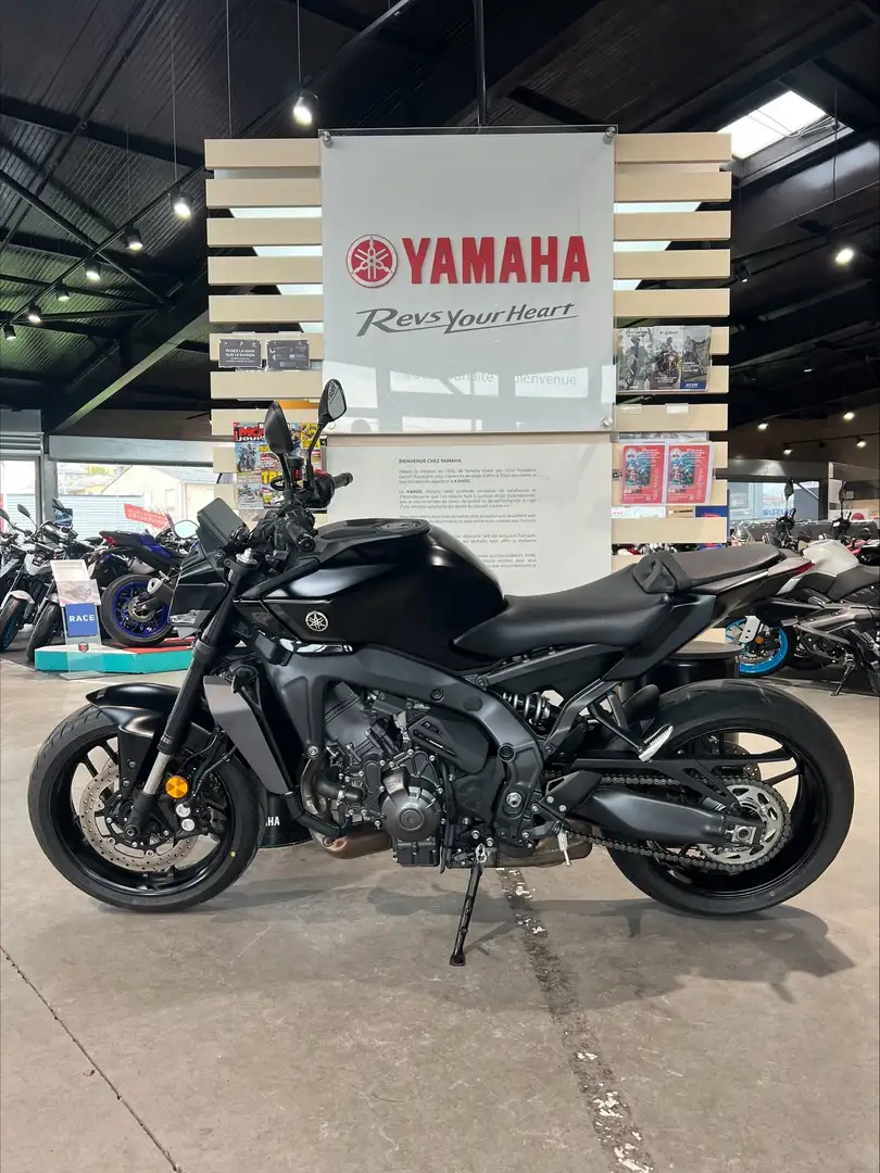Yamaha MT-09 Gris - 2