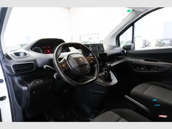 Peugeot Partner 2021, foto 8
