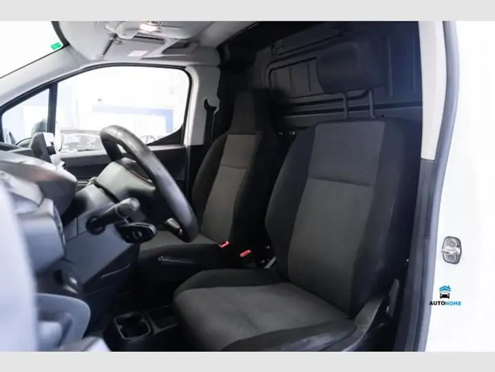 Peugeot Partner 2021, foto 20