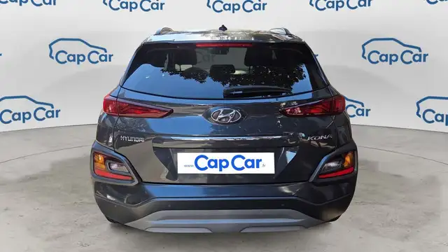 Hyundai Kona view 3