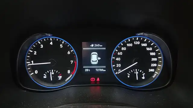 Hyundai Kona view 12