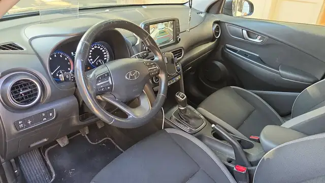 Hyundai Kona view 8