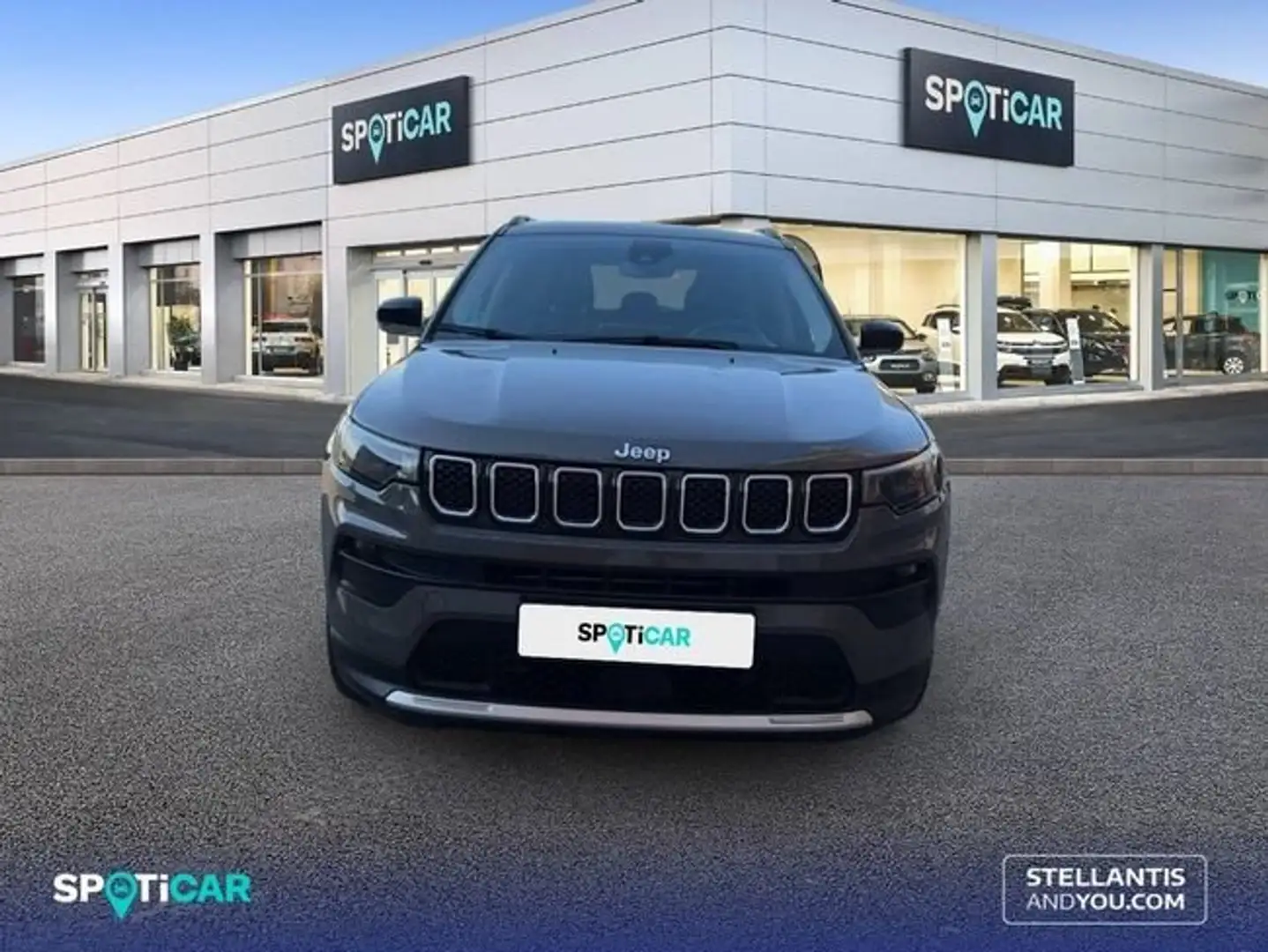 Jeep Compass 1.3 Gse T4 96kW (130CV)  MT FWD Limited Gris - 2