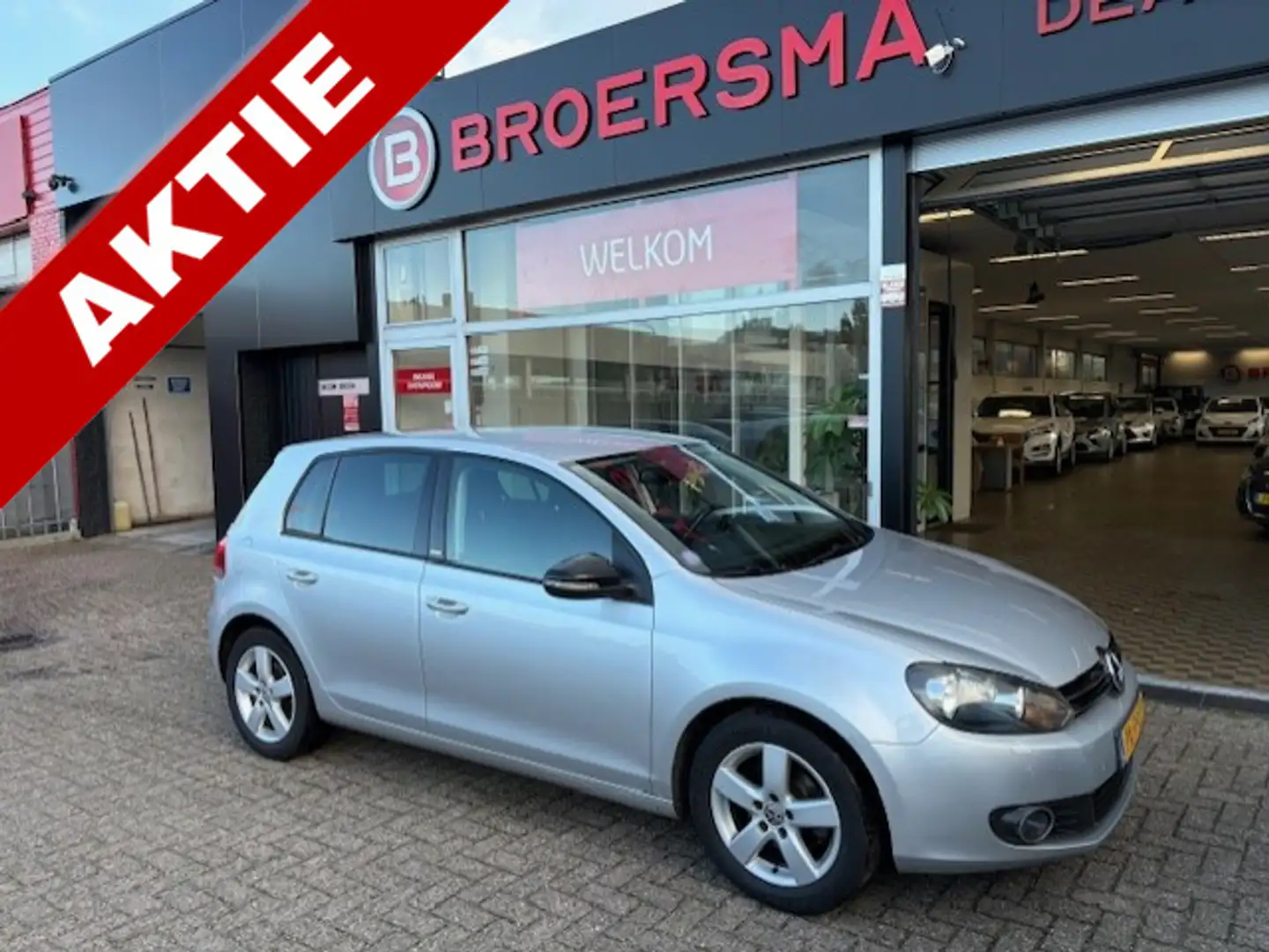 Volkswagen Golf 1.2 TSI Trendline BlueMotion DEALERONDERHOUDEN* NI Grijs - 1