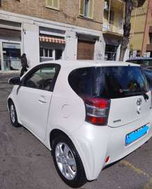 iQ 1.0 cvt (multidrive)