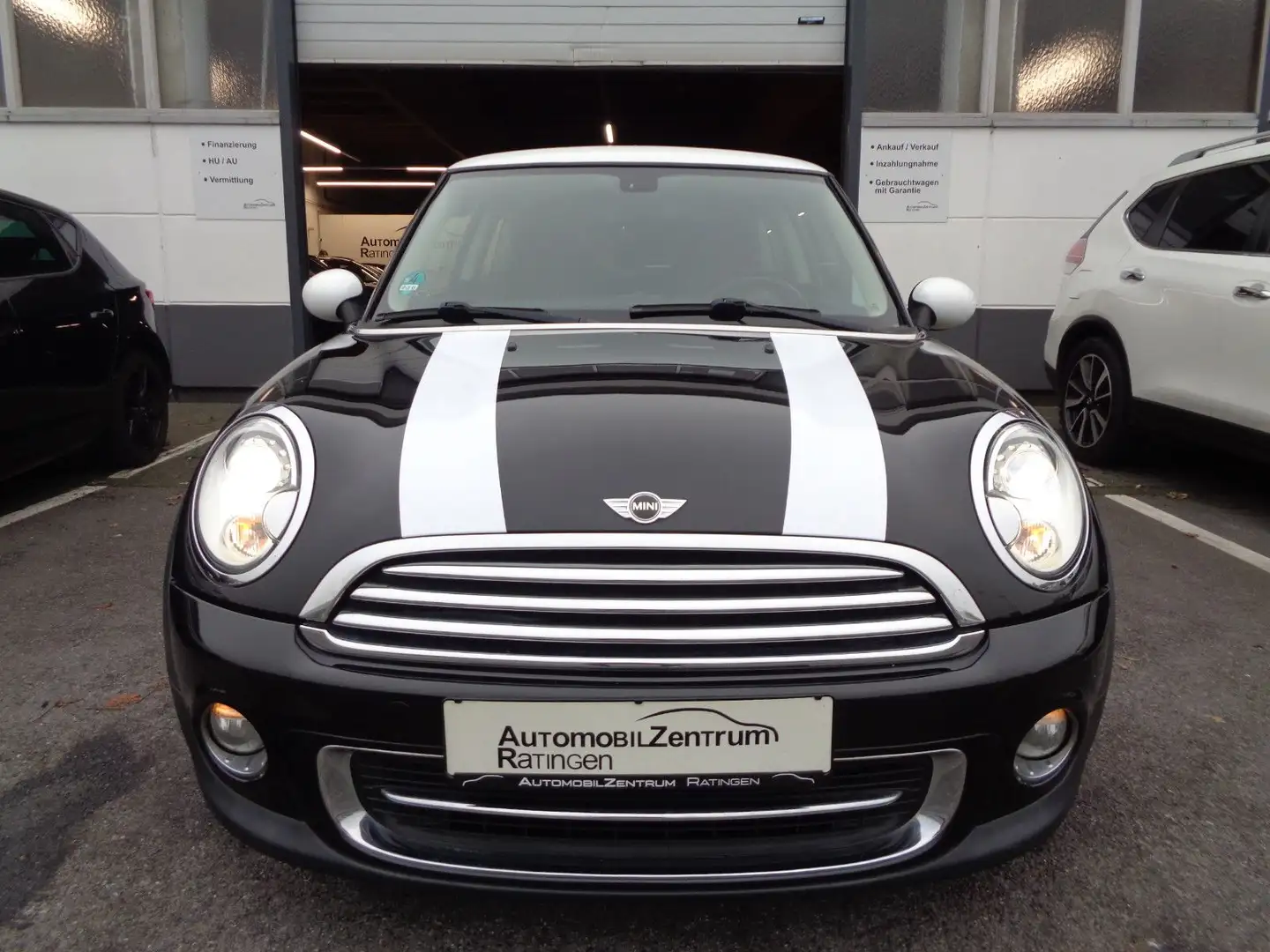 MINI Cooper 1.6 2.HD*PANO*XENON*NAVI*LEDER*ALU Negro - 2
