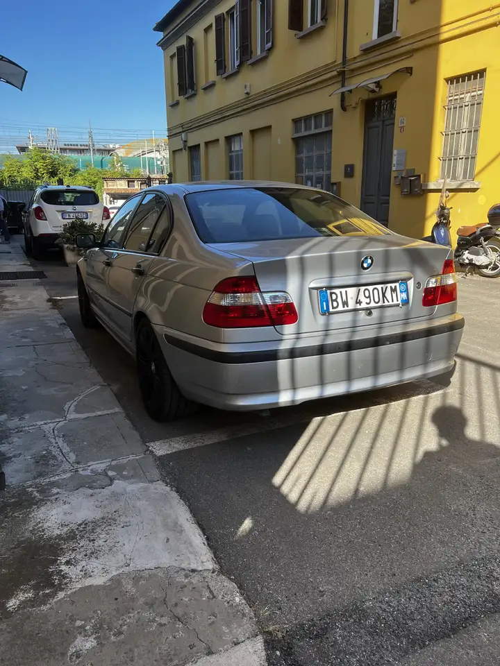 BMW 320d Eletta 150cv, foto 2
