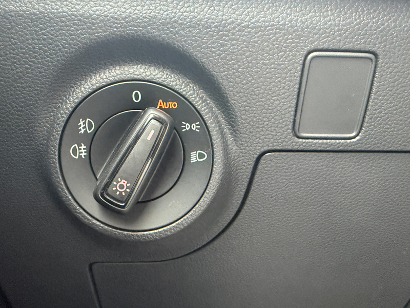 SEAT Ibiza 1.0 EcoTSI FR Business Intense Carplay/18inch. — photo 33