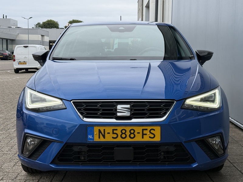 SEAT Ibiza 1.0 EcoTSI FR Business Intense Carplay/18inch. — photo 27