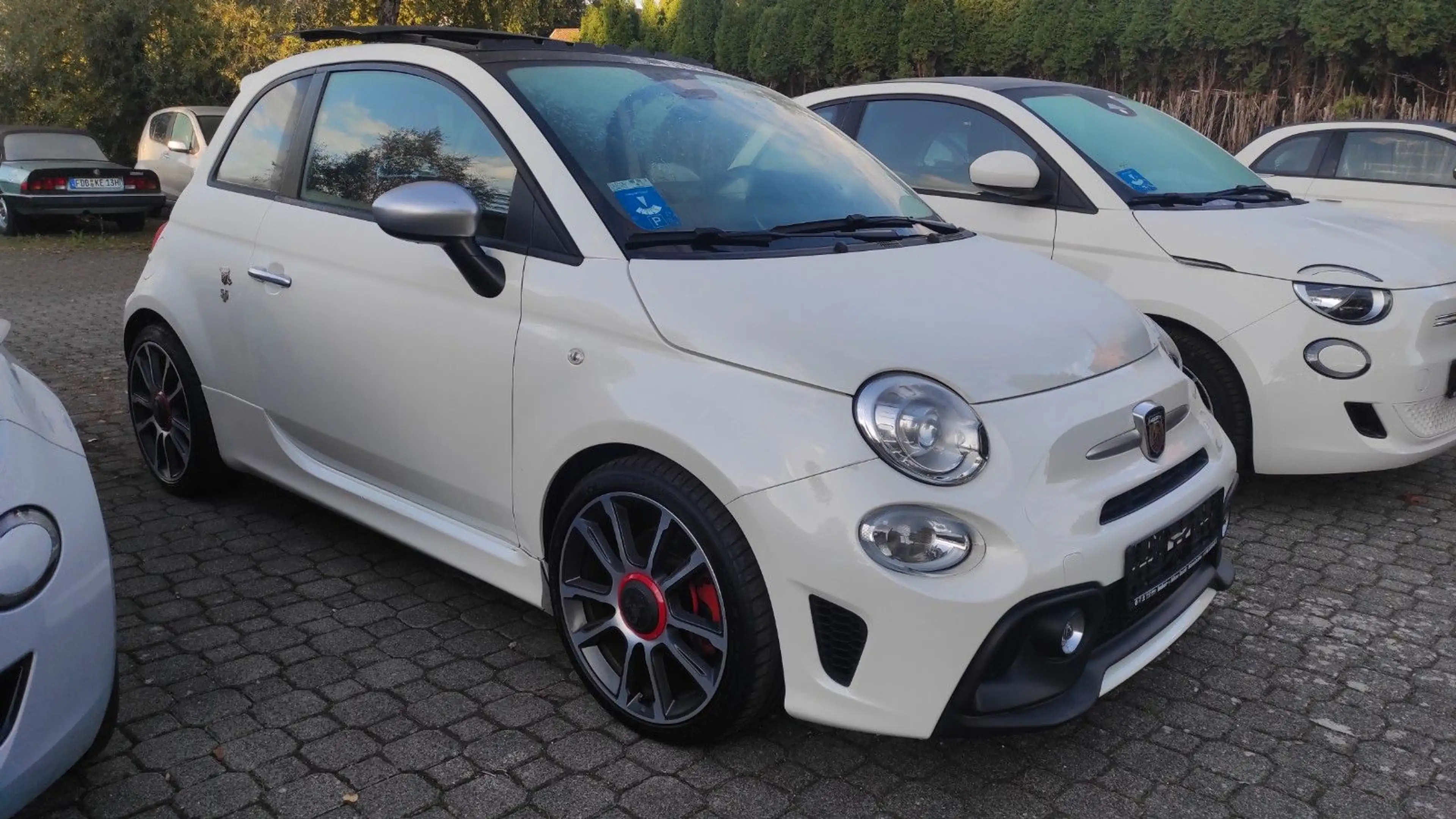 Abarth 500 595 Turismo 165 PS Schiebedach, Xenon, etc..