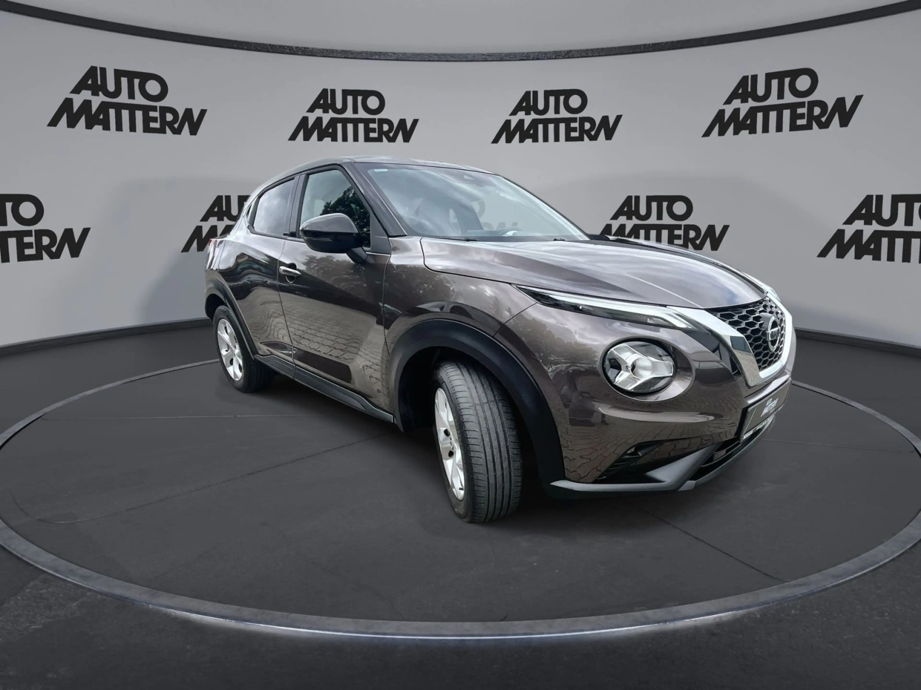 Nissan Juke 1.0 DIG-T N-Connecta*Navi*SHZ*Kamera — photo 2