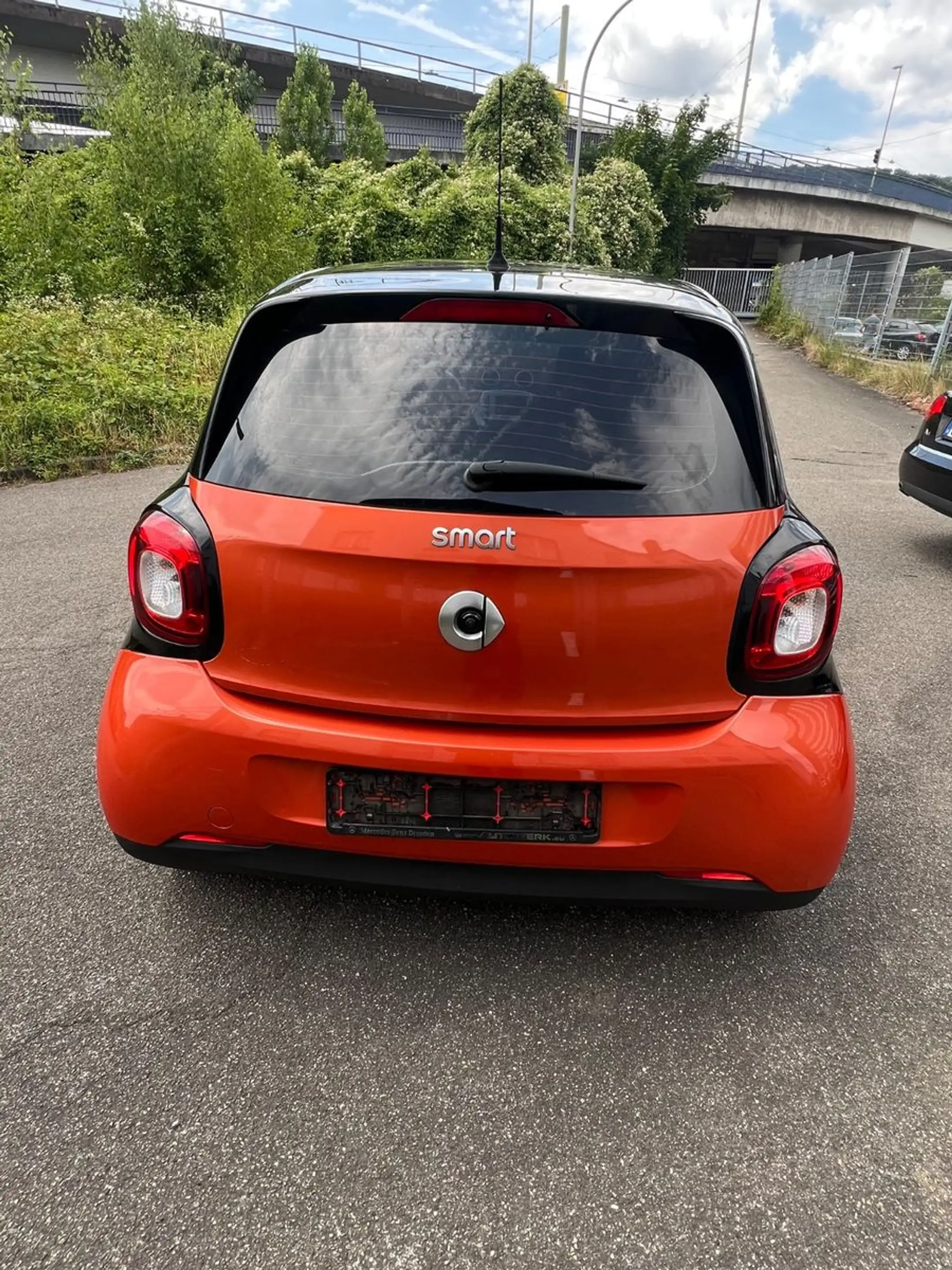 smart forFour Prime , Leder, Kamera, spurhalteassisten — photo 5