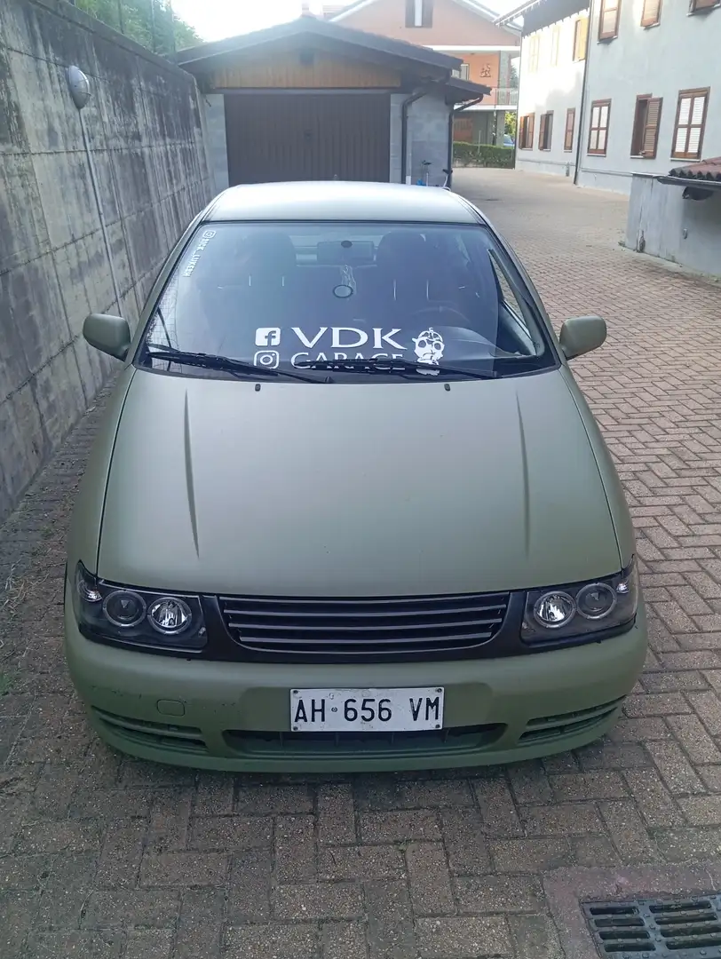 Volkswagen Polo 3p 1.4 Comfort 60cv - 2