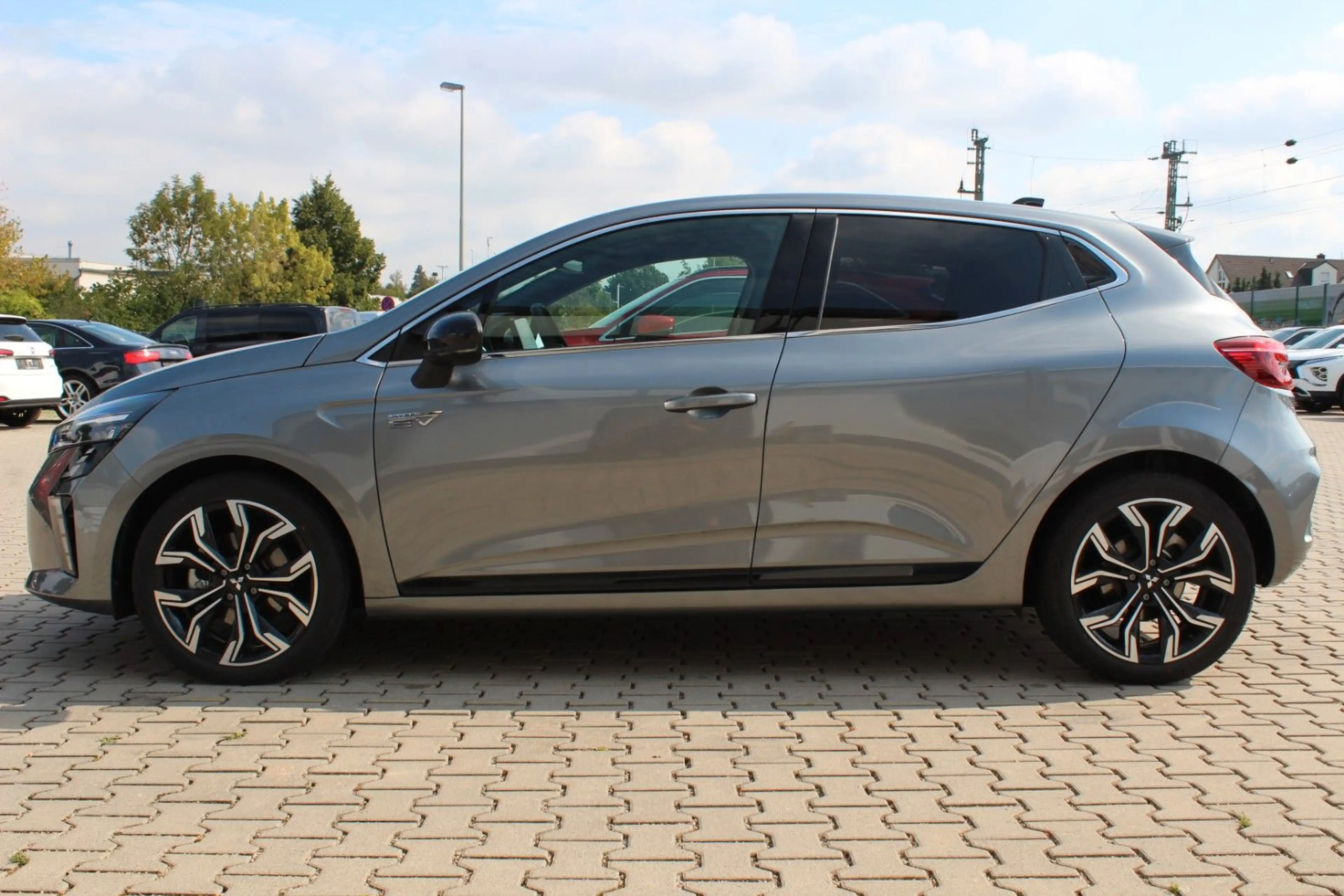 Mitsubishi Colt 1.6 Select Hybrid Aut. Navi Sitzhzg ACC LED — photo 9