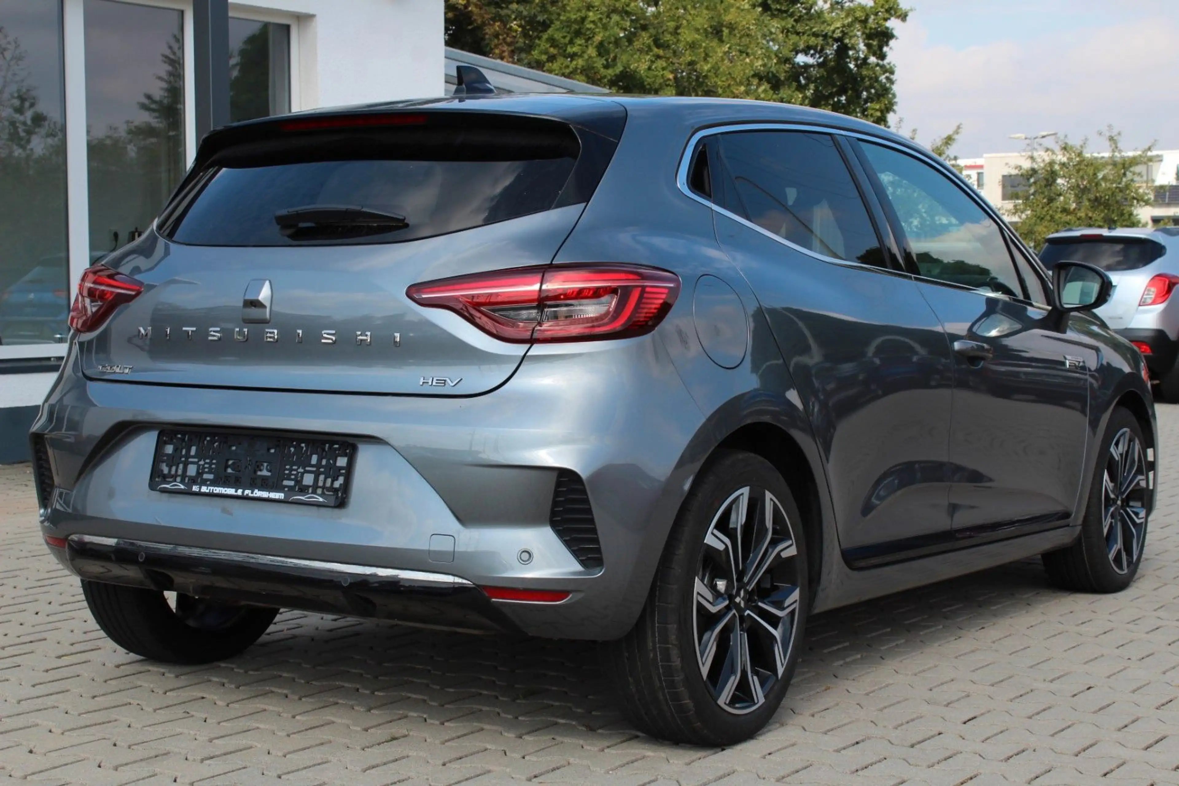 Mitsubishi Colt 1.6 Select Hybrid Aut. Navi Sitzhzg ACC LED — photo 6