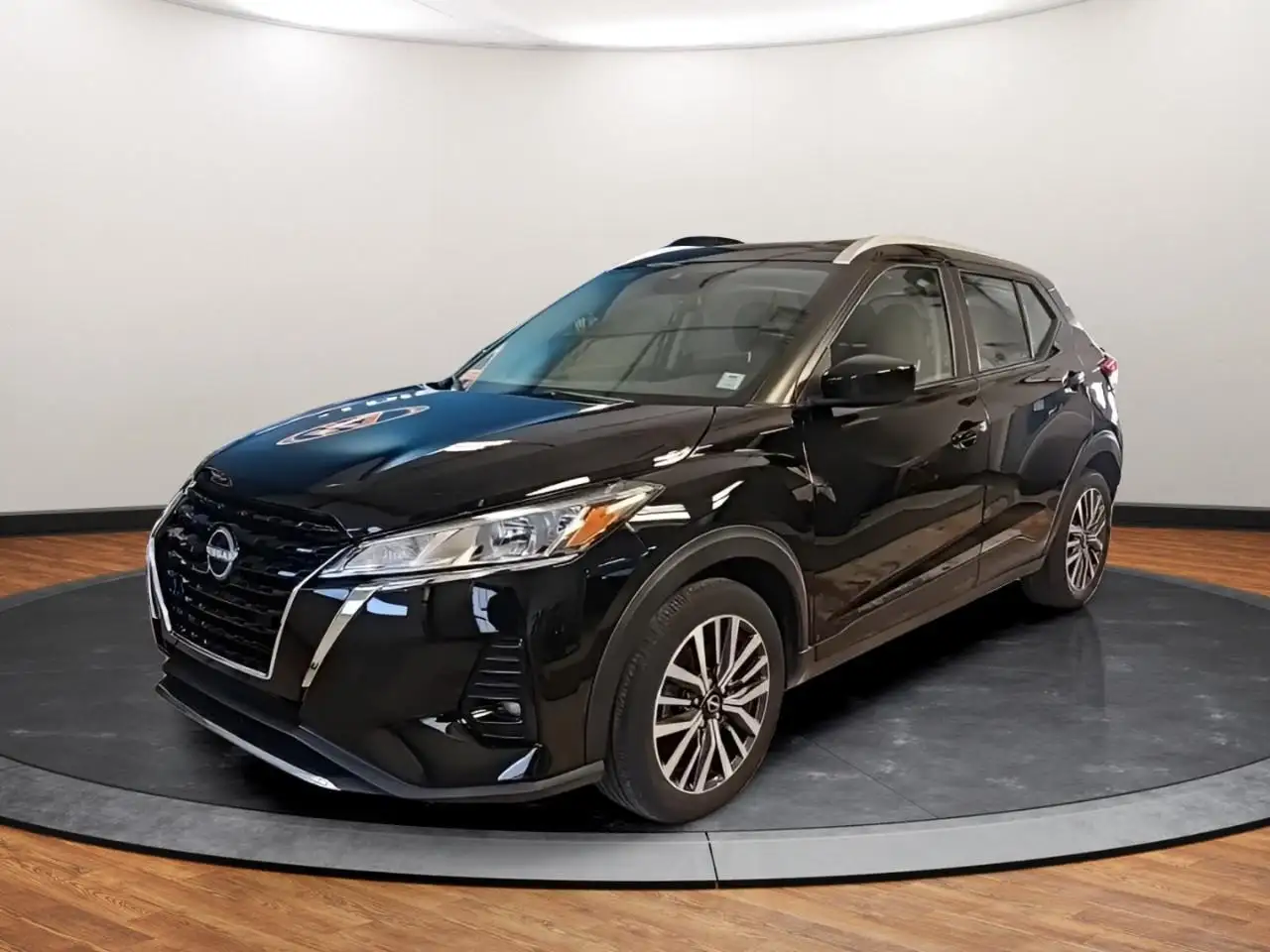 2024 Nissan Kicks