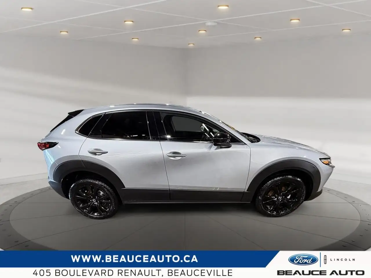Mazda CX-30 снимка Mazda CX-30