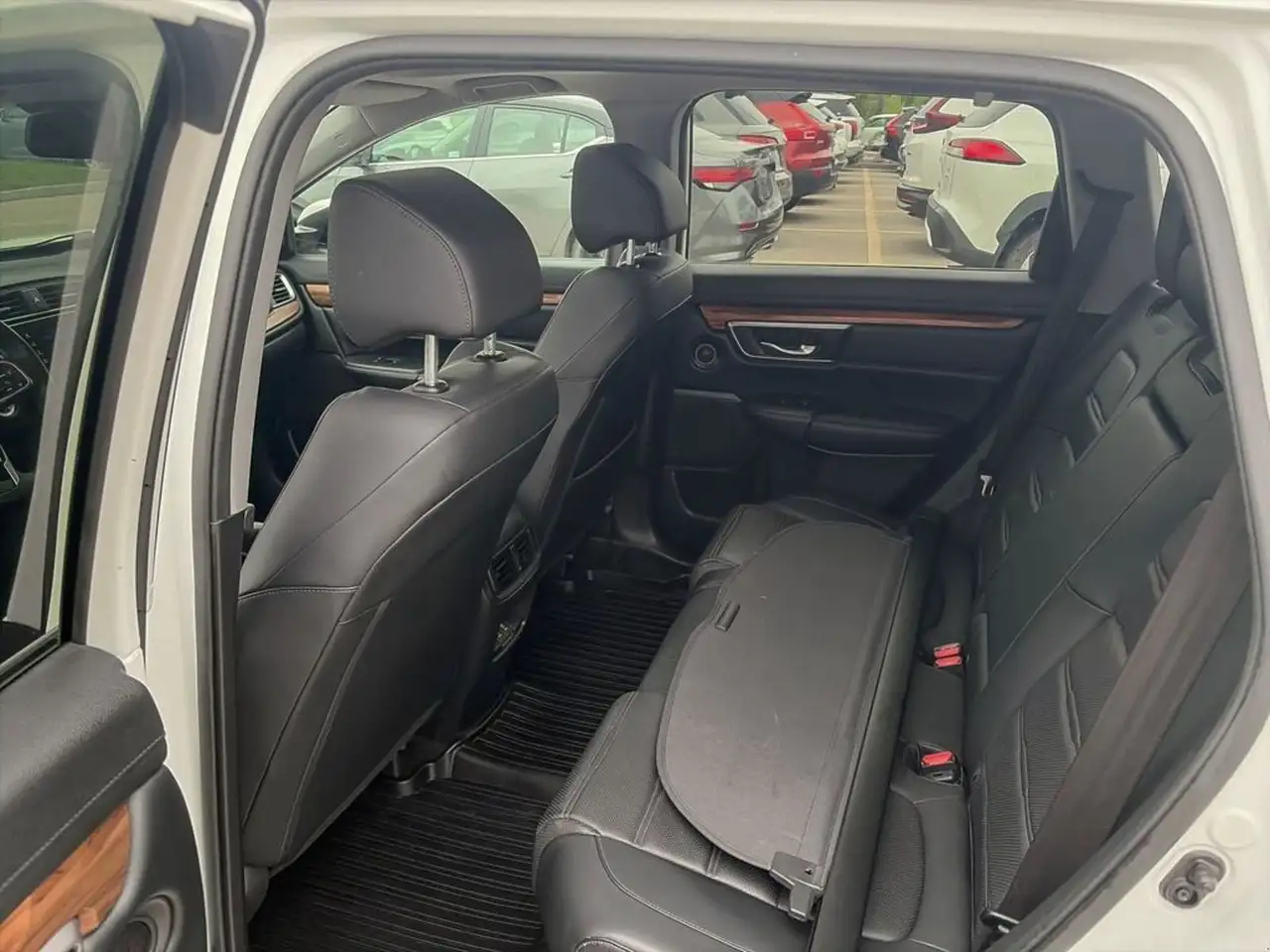 Honda CR-V photo Honda CR-V