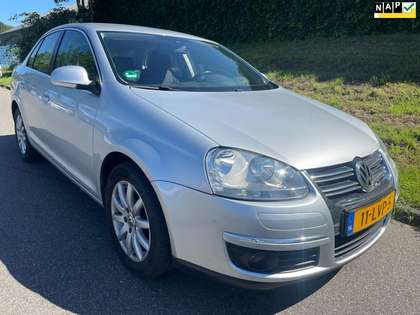 Volkswagen Jetta 1.4 TSI Comfortline - Automaat - APK 09-2025
