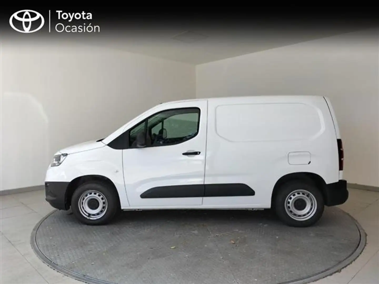 Toyota Proace City Van Media 1.5D GX 100 Weiß - 2