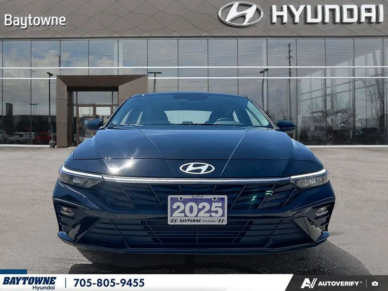 Hyundai ELANTRA снимка Hyundai ELANTRA