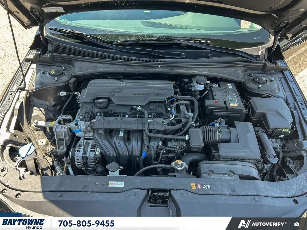 Hyundai ELANTRA снимка Hyundai ELANTRA