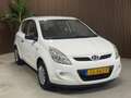 Hyundai i20 1.2i. Nieuw Dist.KETTING Wit - thumbnail 2