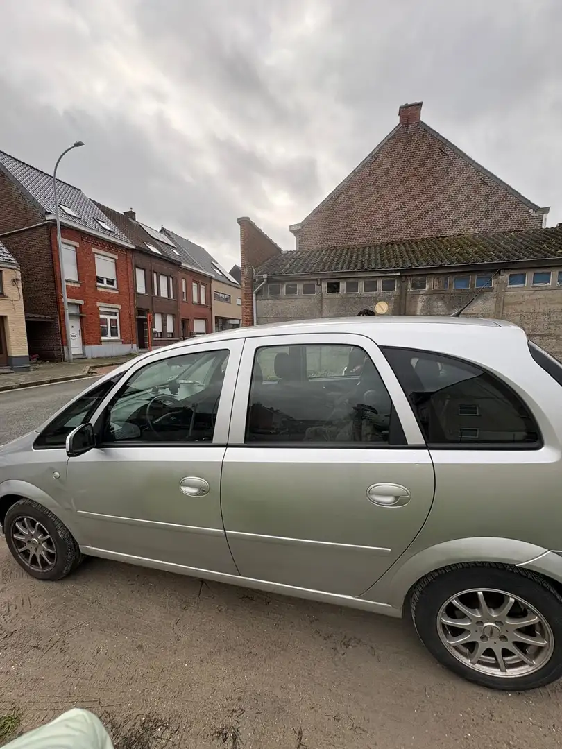 Opel Meriva 1.8 - 125 Ecotec Cosmo - 2