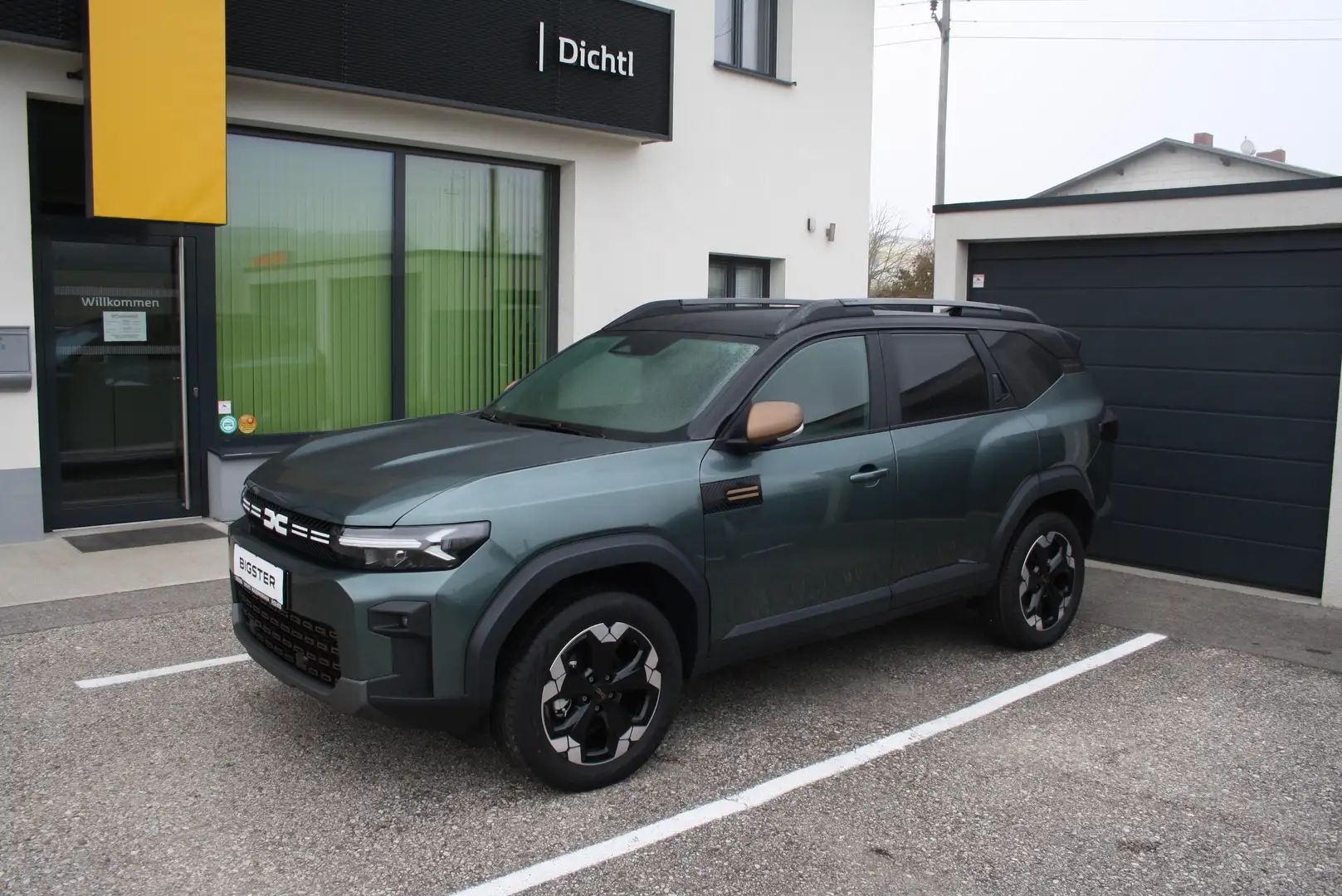 Dacia Bigster Hybrid 155 Extreme *Winter Paket Plus, el. Klappe* Grün - 1