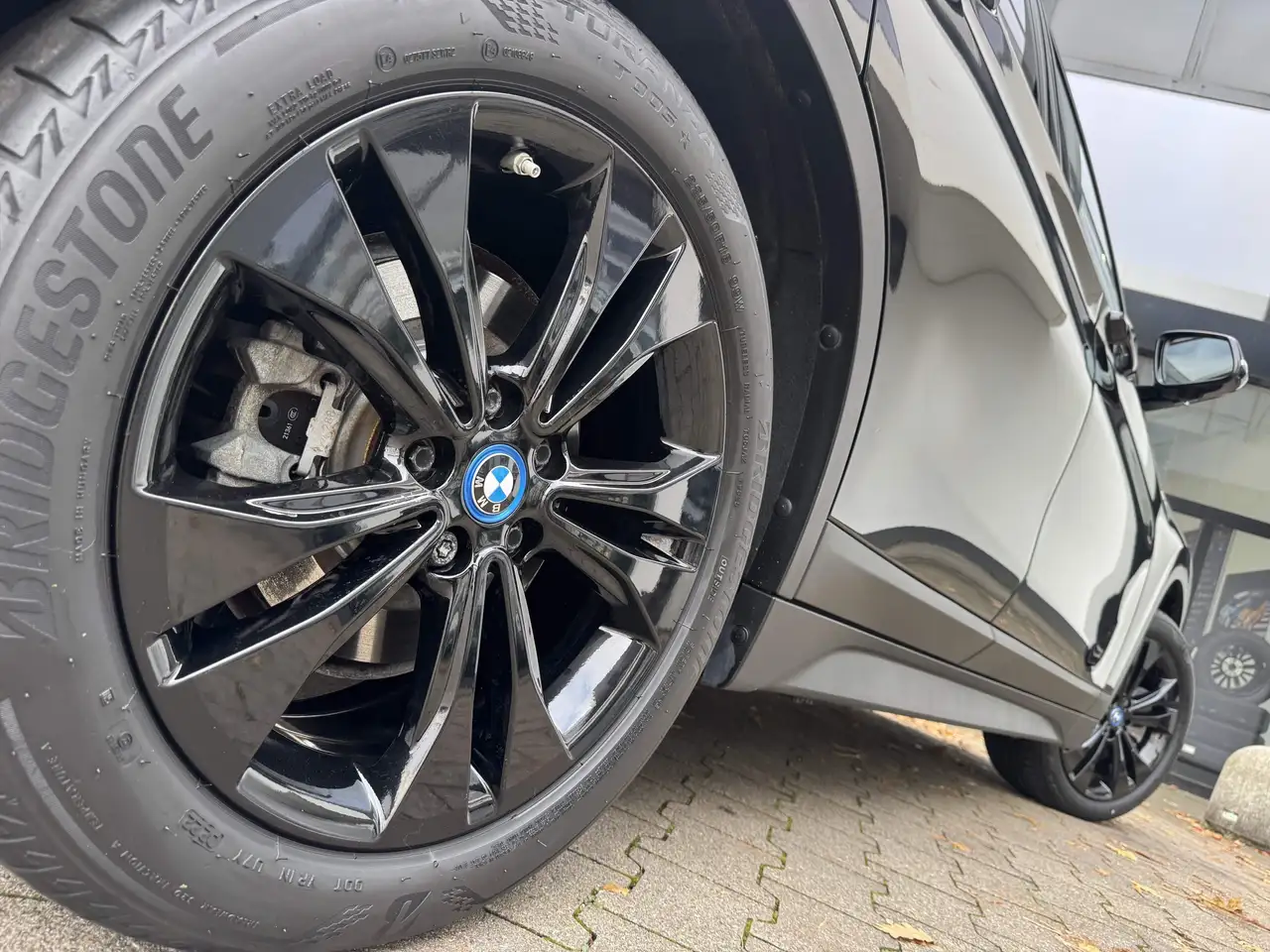 BMW X1 xDrive25e LED Navi+ DA PA HuD AHK HiFi DAB Shz 4