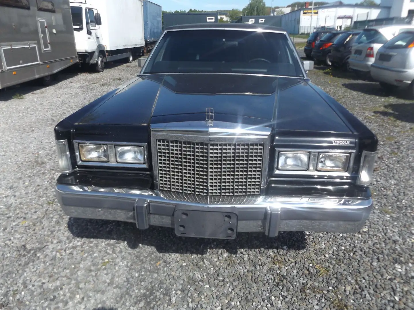 Lincoln Town Car Stretchlimousine 5.0 V8 Schwarz - 1