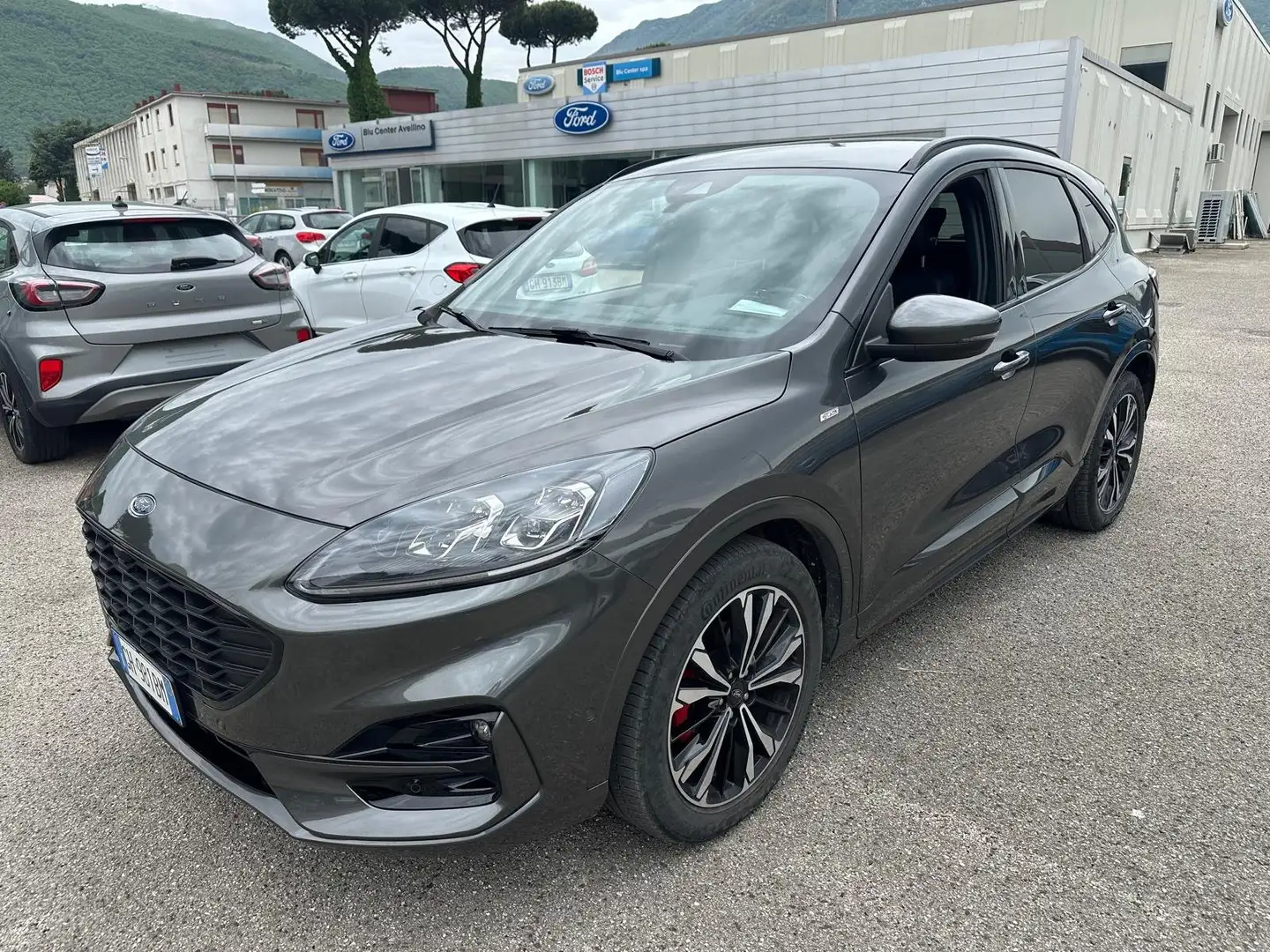 Ford Kuga Kuga 2.5 full hybrid ST-Line X 2wd 190cv cvt Grigio - 1