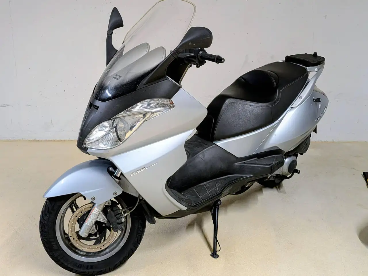 Aprilia Atlantic 250