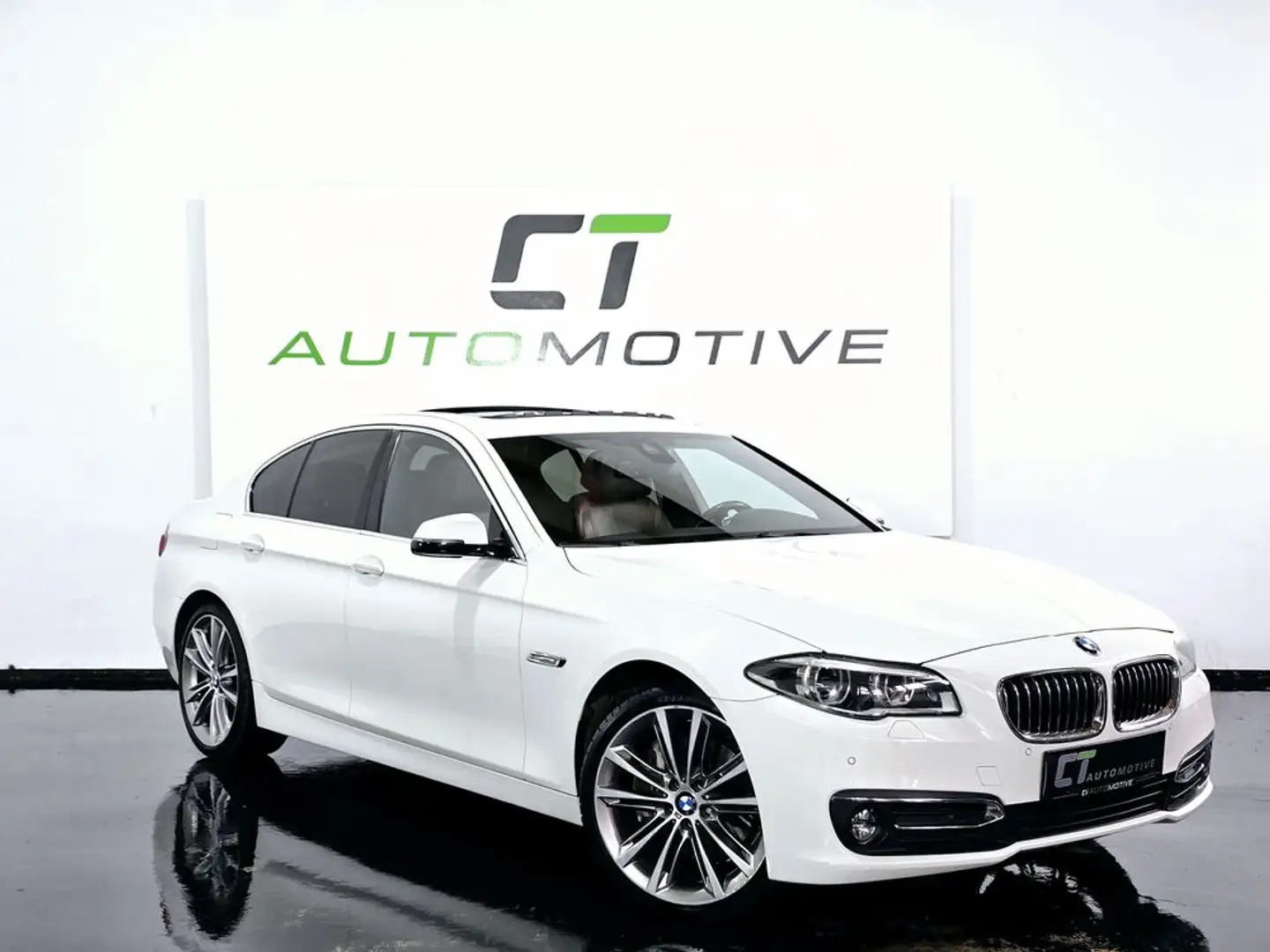 BMW 530 d xDrive Luxury Line Aut. Weiß - 1