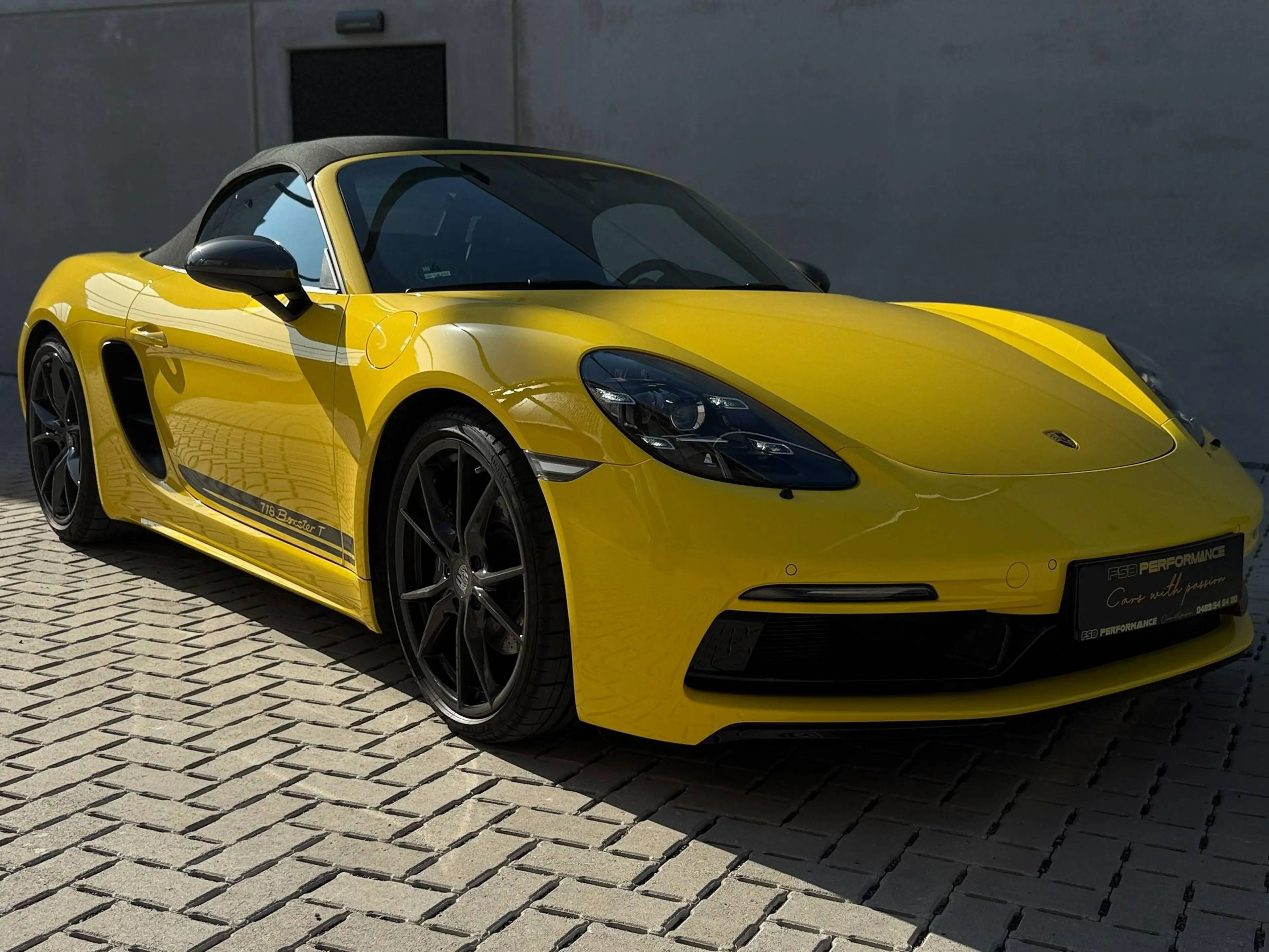 Porsche 718 718 Boxster T 2.0 Turbo — photo 10