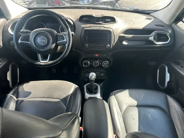Jeep Renegade view 7