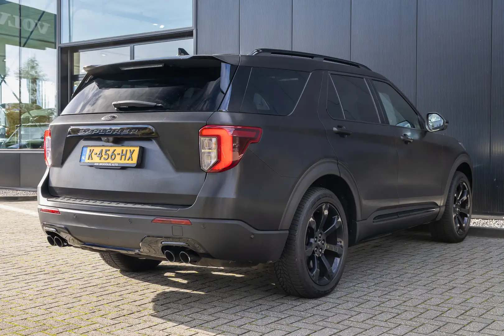 Ford Explorer 3.0 V6 E.B. PHEV ST-Line Mat Zwart gewrapt | 21 In Zwart - 2