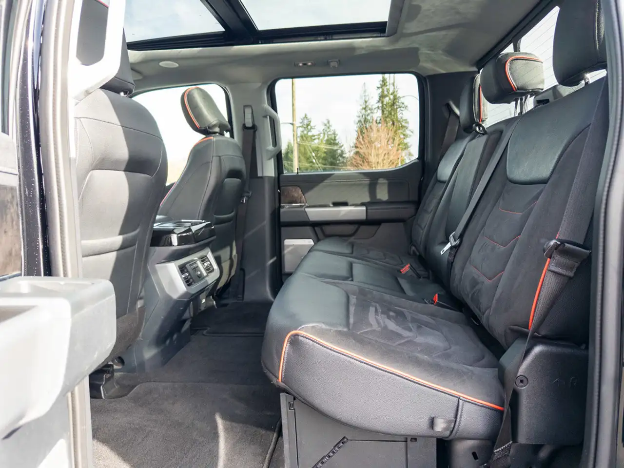 Ford F 350 photo Ford F 350