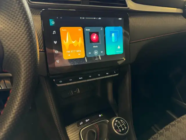 MG ZS view 10