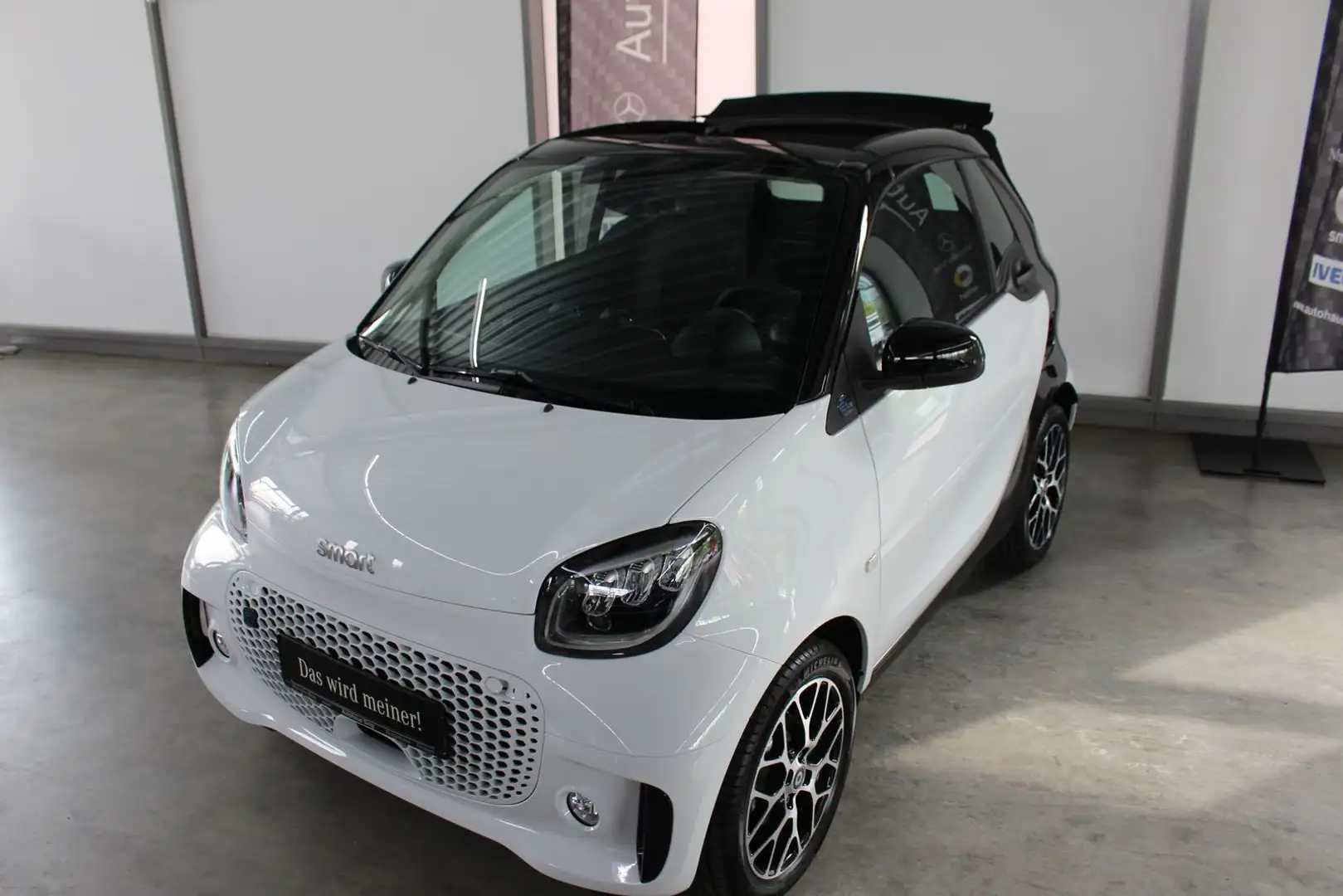 smart forTwo fortwo EQ cabrio LED Kamera Ambiente SHZ PTS Blanc - 2