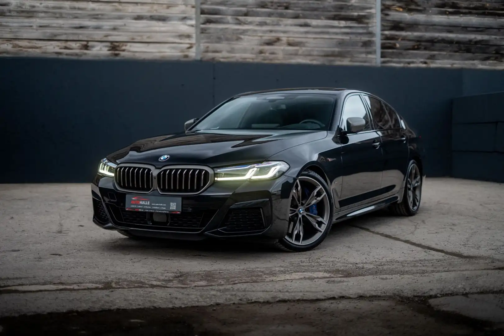 BMW 550 i xDr H&K 360° HUD Laser ACC SHD StdHz Nappa Schwarz - 1