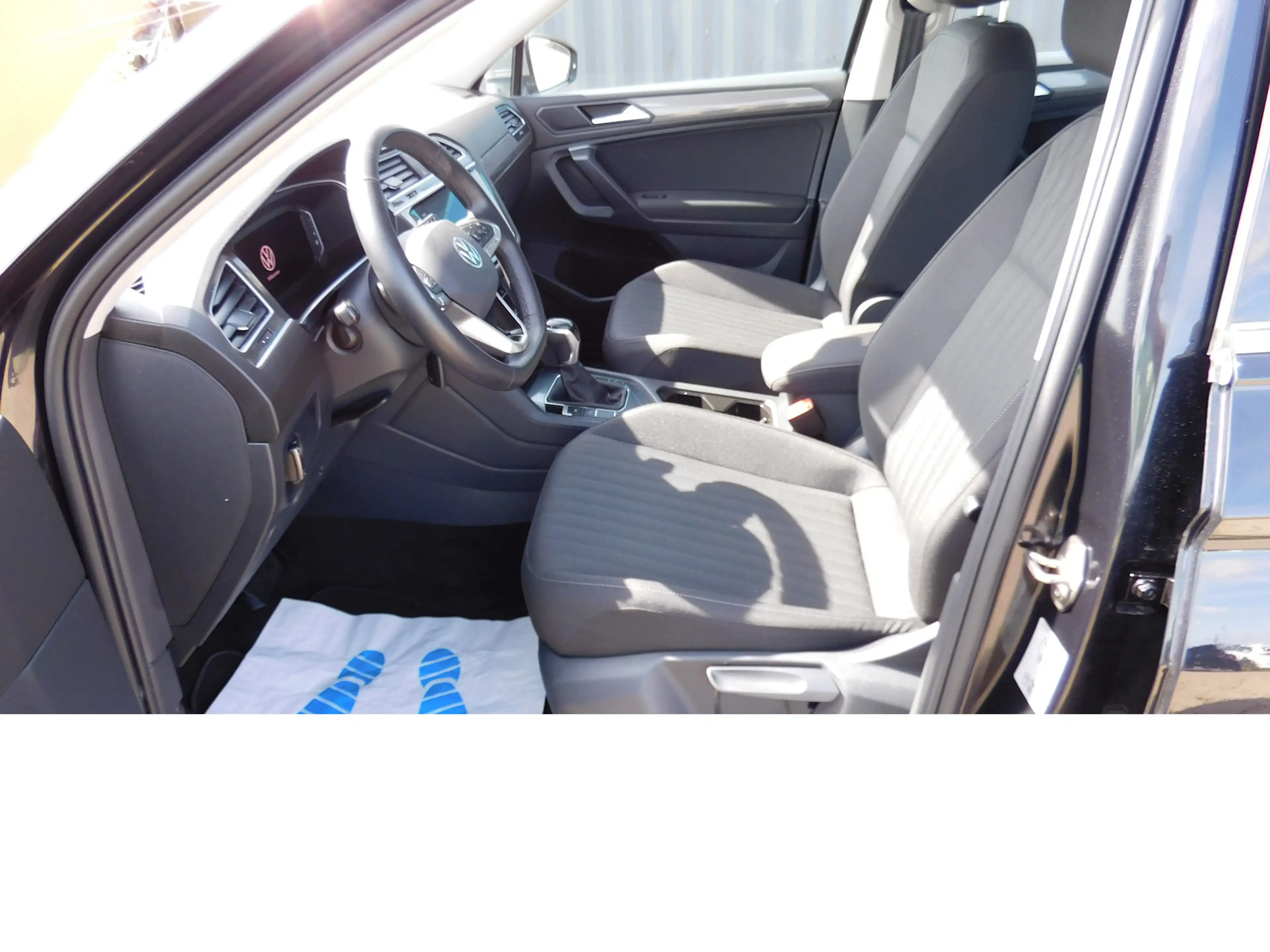 Volkswagen Tiguan Allspace 1.5 TSI Life 7 Sitze Navi DSG — photo 10